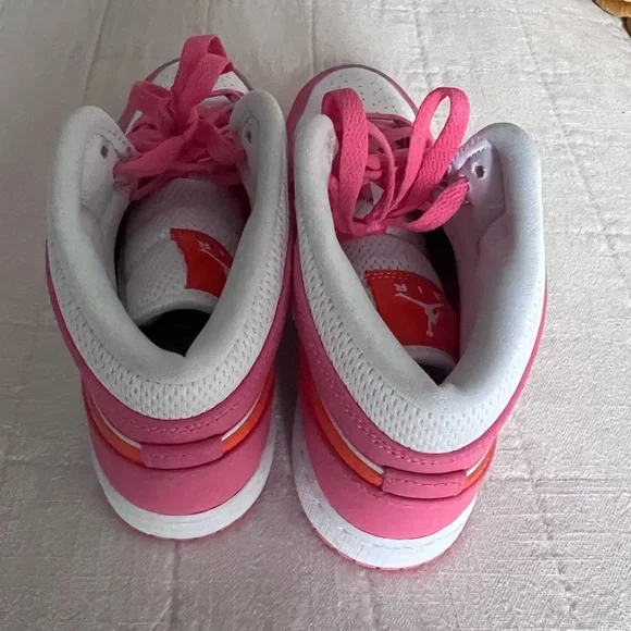 Nike Air Jordan 1 Mid Pinksicle Safety Orange Pink DX3240-681 size us 6.5 - Picture 6 of 9